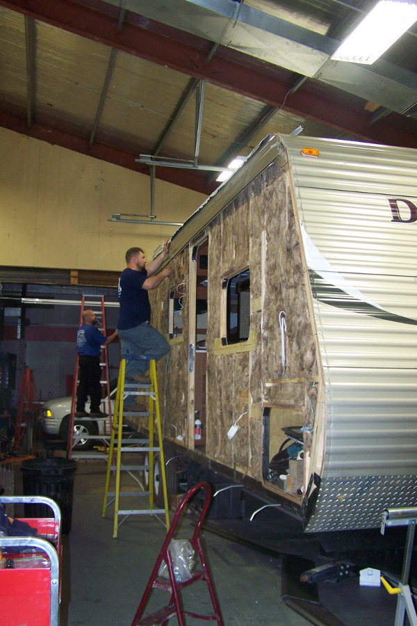 Service department in Roadhouse Camper & RV, Lake Ariel, Pennsylvania